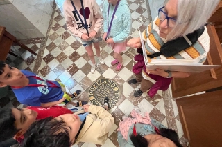 Overhead view of kids on a tour of Portland City Hall